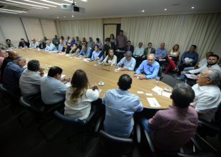 MANAUS, 08/11/2017 -  GOVERNADOR AMAZONINO MENDES, REUNE COM SECRTÁRIOS ESTADUAIS. FOTO: CLOVIS MIRANDA / SECOM